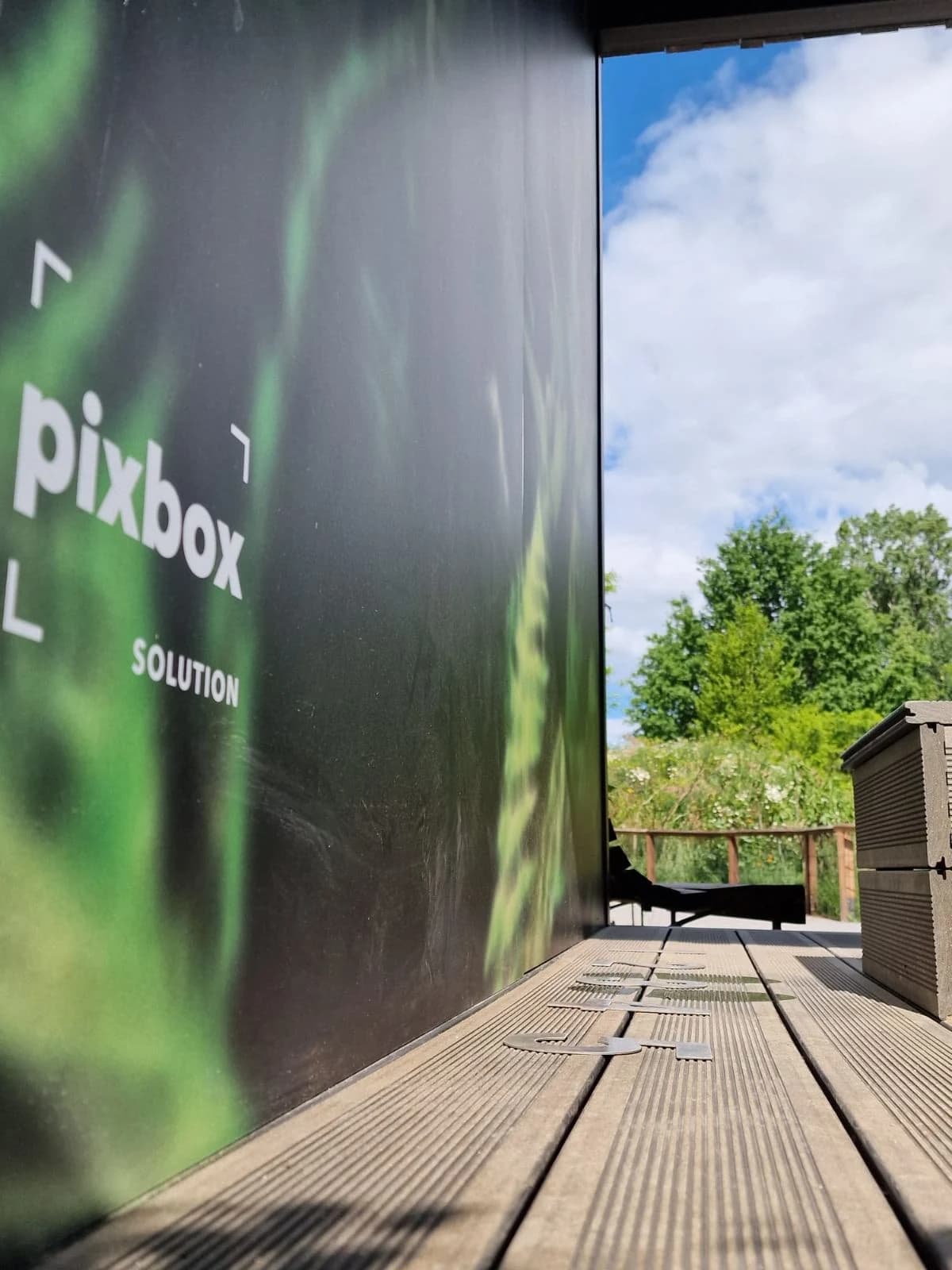 PixBox vending hardware